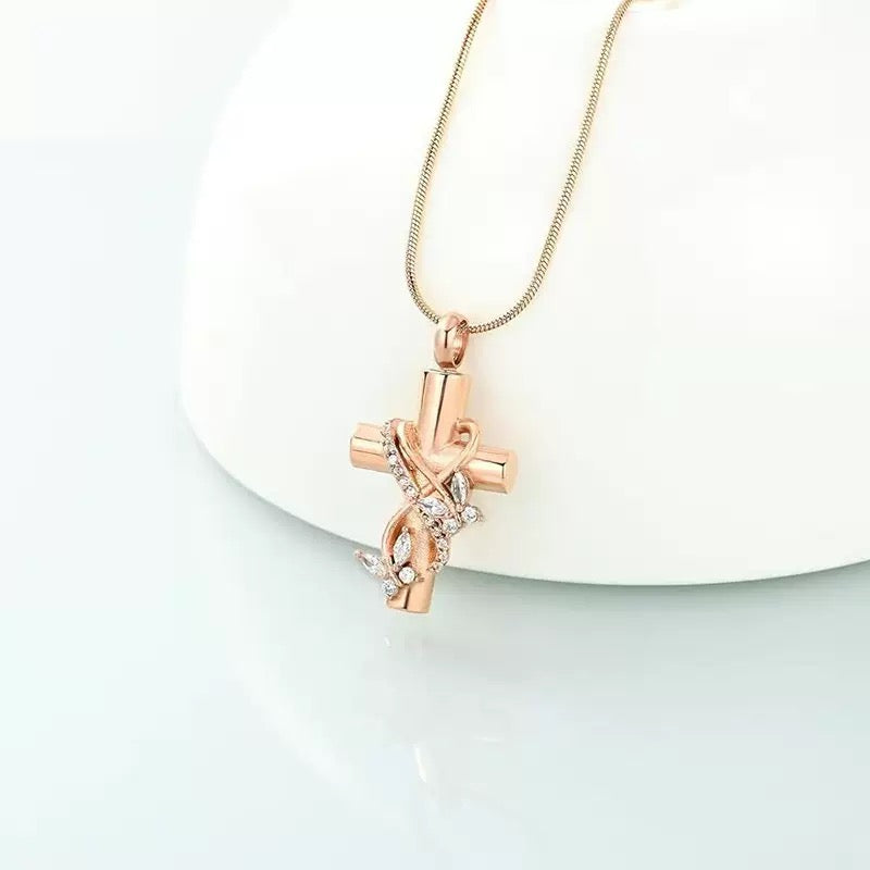 Latest Cross-shaped Memorial Urn Jewelry Zircon Pendant With Butterfly Decoration